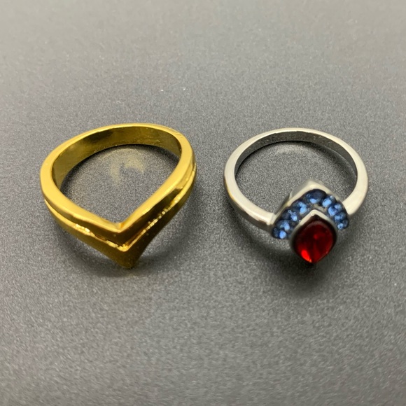 Wonder woman ring set. DC - Picture 2 of 9
